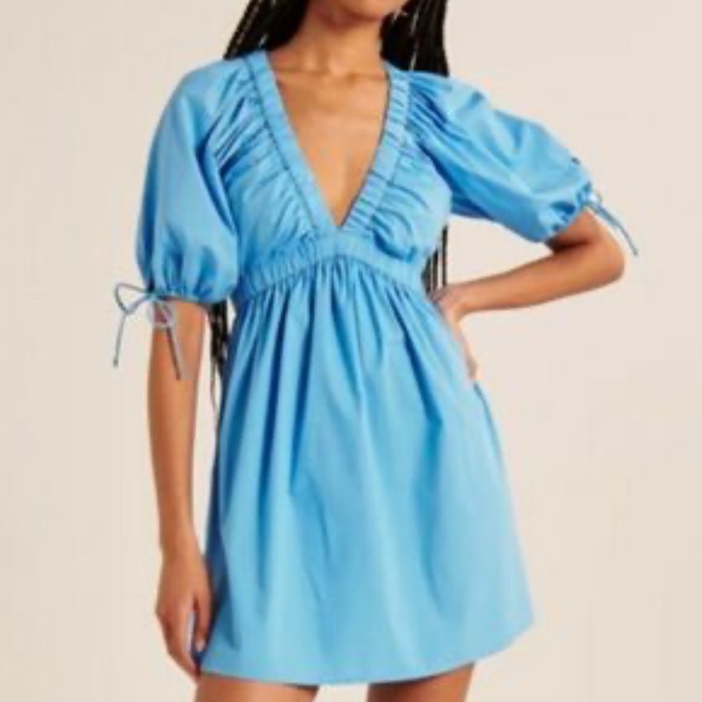 Abercrombie & Fitch Deep V-Neck Poplin Puff Sleeve Mini Dress Blue Small‎ Petite